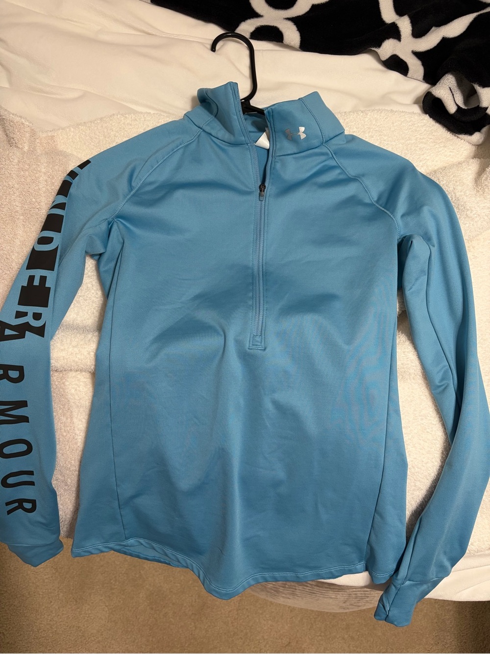 Under Armour Women's Sky Blue Quarter-Zip Pullover with Sleeve Logo
